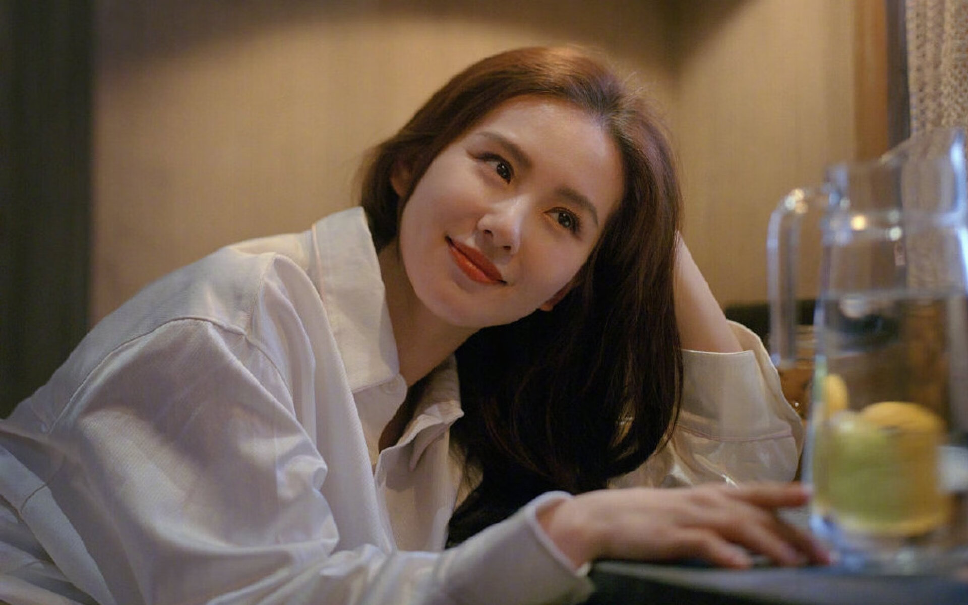 开云集团中国官网-冬季雪域滑雪王者争霸，雪地上的速度与耐力，雪景滑雪